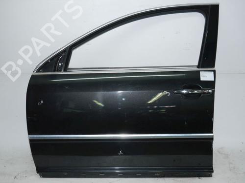 Used Left front door VW PHAETON (3D1, 3D2, 3D3, 3D4, 3D6, 3D7, 3D8, 3D9) 5.0 V10 TDI 4motion (313 hp) 24383912