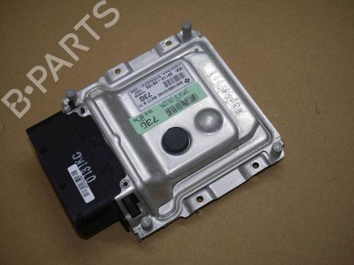 engine-control-unit-ecu-hyundai-i30-estate-fd-2007-2008-2009-2010-2011-2012-39575518 main image