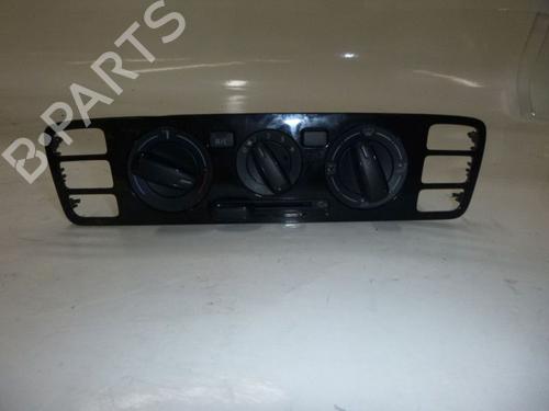 Used Climate control VW UP! (121, 122, BL1, BL2, BL3, 123) 1.0 (60 hp) 32823231