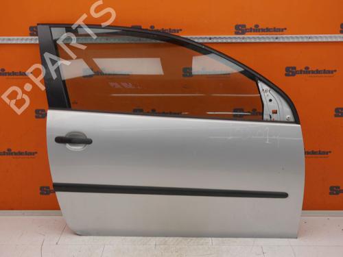 Used Right front door VW GOLF V (1K1) 1.4 16V (75 hp) 24412084