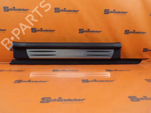 Høyre side kjol MERCEDES-BENZ SLK (R171) 200 Kompressor (171.442) (163 hp) 33153621