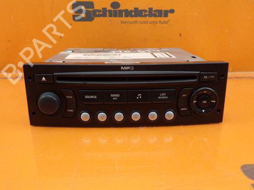 Used Radio PEUGEOT 807 (EB_) 2.0 HDI (136 hp) 32646843