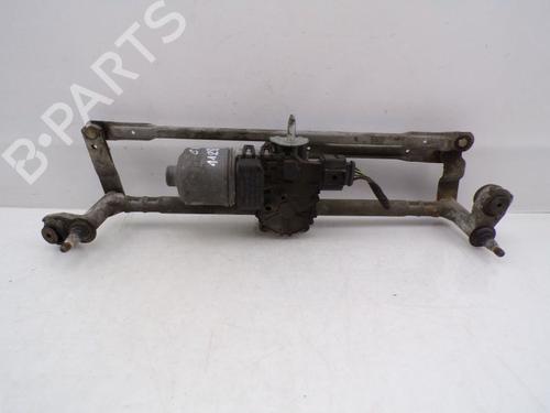 Used Front wiper motor VW POLO V (6R1, 6C1) 1.2 TSI (90 hp) 32841068