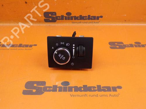 Used Headlight switch JEEP GRAND CHEROKEE IV (WK, WK2) 3.0 CRD V6 4x4 (250 hp) 32645336