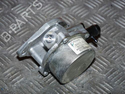 Bomba de vácuo NISSAN QASHQAI I (J10, NJ10) 1.5 dCi (110 hp) 32829783