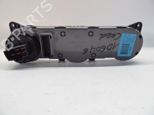 Climate control KIA CEE'D Hatchback (ED) 1.4 CVVT | BP32827533I5 - Image 4