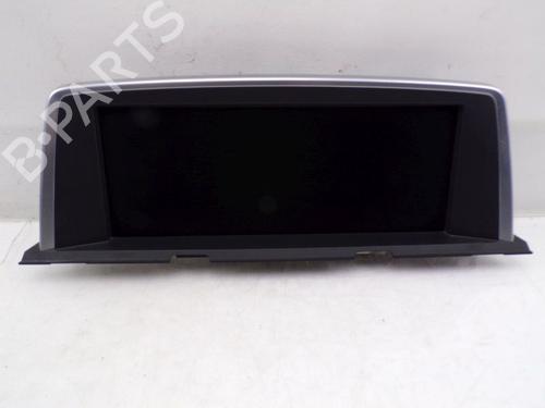 Used Display monitor Display monitor BMW 6 Coupe (F13) 640 i (320 hp) 33560857 33560857