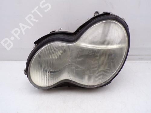 Venstre forlygte Venstre forlygte MERCEDES-BENZ C-CLASS (W203) C 180 (203.035) (129 hp) 33892475 33892475