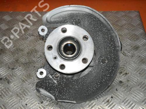 Used Left front steering knuckle BMW 2 Active Tourer (F45) 216 d (116 hp) 32835293