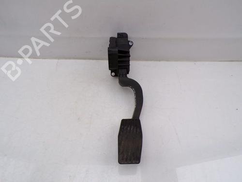 Used Pedal FIAT 500L (351_, 352_) 1.3 D Multijet (199LXY1A, 199LXY11) (84 hp) 30640588