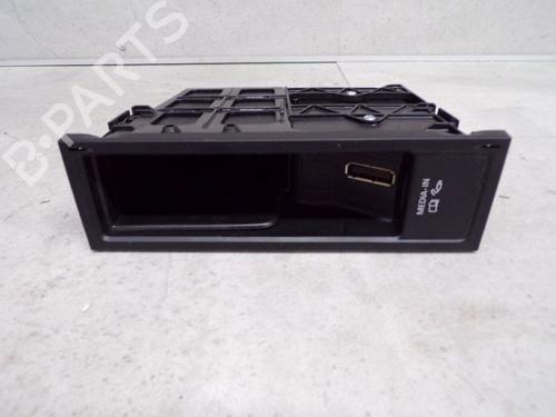 Hanskerom VW GOLF VI (5K1) 1.4 TSI (122 hp) 32827660