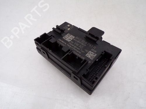 Used Electronic module AUDI A4 B8 Avant (8K5) 2.0 TDI (150 hp) 32400129
