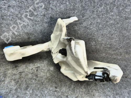Used Windscreen washer tank VW PASSAT B5.5 Variant (3B6) 1.9 TDI (101 hp) 32633815