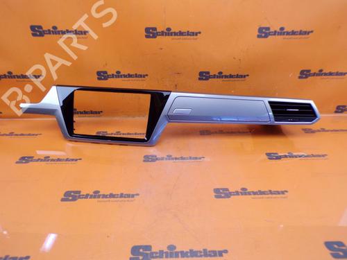 other-vw-touran-5t1-2015-33149976 main image