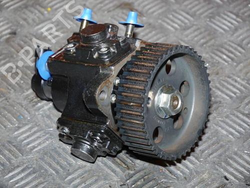 Used Fuel pump Fuel pump OPEL VECTRA C (Z02) 1.9 CDTI (F69) (120 hp) 33684267 33684267