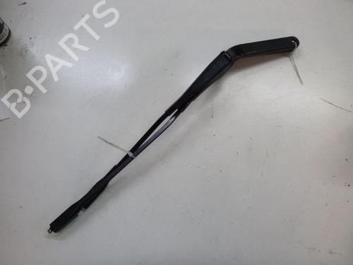 front-windshield-wiper-arm-bmw-1-e87-2003-2004-2005-2006-2007-2008-2009-2010-2011-2012-2013-32633893 main image