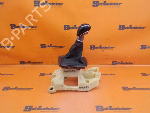 Used Shift knob Shift knob HYUNDAI SANTA FÉ III (DM, DMA) 2.4 (192 hp) 33684532 33684532
