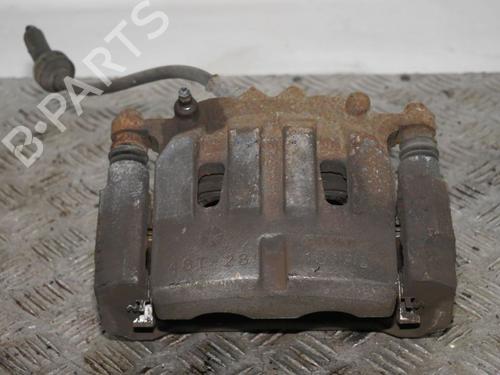 Used Right front brake caliper JEEP CHEROKEE (KL) 2.2 CRD 4x4 (200 hp) 30189443