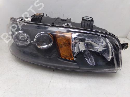 Used Right headlight FIAT PUNTO (188_) 1.2 60 (188.030, .050, .130, .150, .230, .250) (60 hp) 32838707