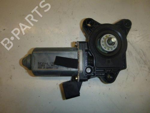 Used Left rear window motor MERCEDES-BENZ S-CLASS (W220) S 320 CDI (220.026, 220.126) (197 hp) 24384448