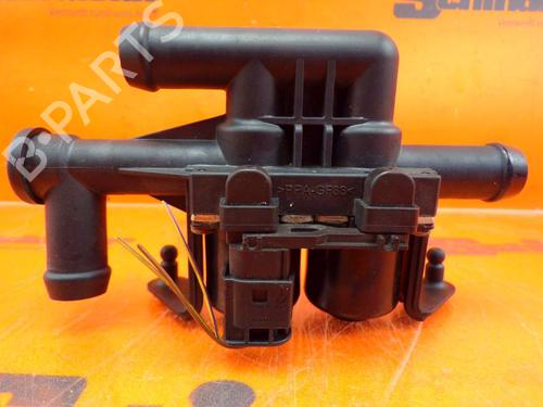 Used Electronic sensor BMW 5 Touring (F11) M 550 d xDrive (381 hp) 32831528