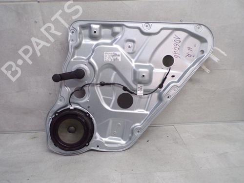 Lève-vitre arrière droit KIA CEE'D Hatchback (ED) 1.4 CVVT (90 hp) 33144335