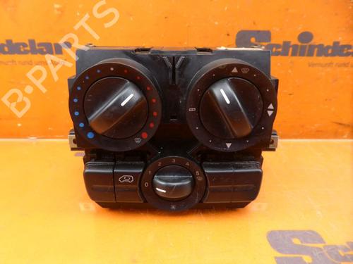 Used Climate control MERCEDES-BENZ VITO / MIXTO Van (W639) 109 CDI (639.601, 639.603, 639.605) (88 hp) 28711086
