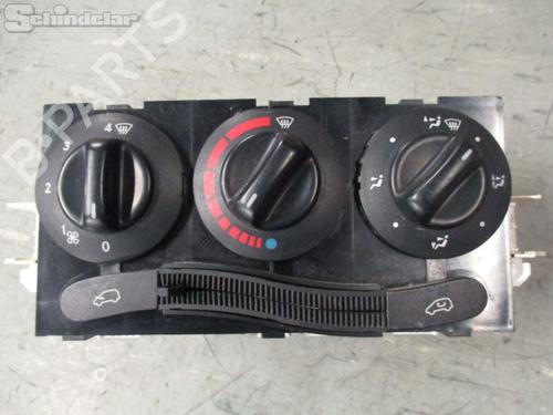 Used Climate control MERCEDES-BENZ A-CLASS (W168) A 140 (168.031, 168.131) (82 hp) 24379575