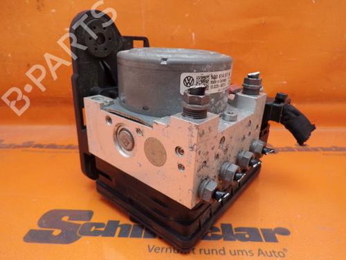 Used ABS pump ABS pump VW GOLF VII Variant (BA5, BV5) 2.0 GTD (184 hp) 33150846 33150846