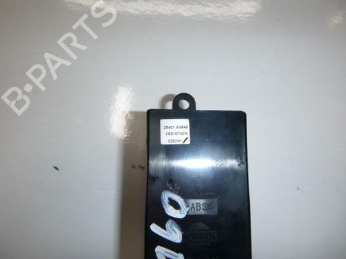 Switch NISSAN PRIMERA Estate (WP12) 2.0 | BP24382414I30