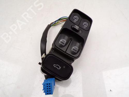 Used Switch MERCEDES-BENZ C-CLASS (W203) C 200 Kompressor (203.042) (163 hp) 32839542