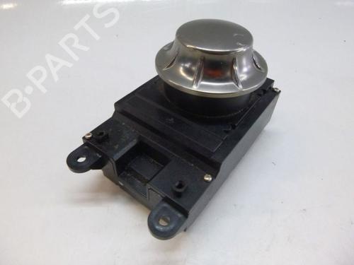 Interruttore BMW 5 Touring (E61) 525 d (177 hp) 33139913