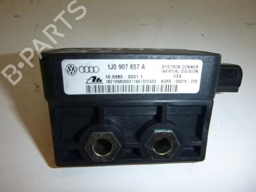 electronic-sensor-audi-a2-8z0-2000-2001-2002-2003-2004-2005-32635726 main image