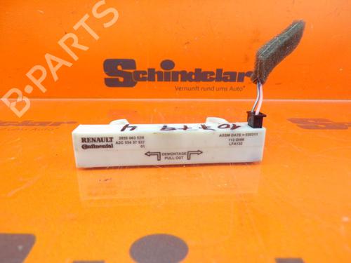 Used Electronic module Electronic module RENAULT SCÉNIC III (JZ0/1_) 1.9 dCi (JZ0J, JZ1J, JZ1K, JZ1S) (131 hp) 33147087 33147087