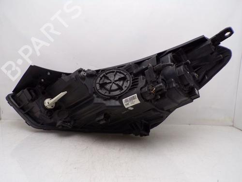 Right headlight HYUNDAI TUCSON (TL, TLE) 1.7 CRDi | BP30670023C29