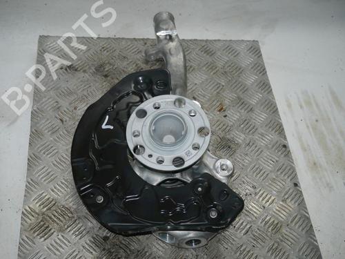 Used Left front steering knuckle MERCEDES-BENZ C-CLASS (W206) C 200 (206.042) (204 hp) 32331057