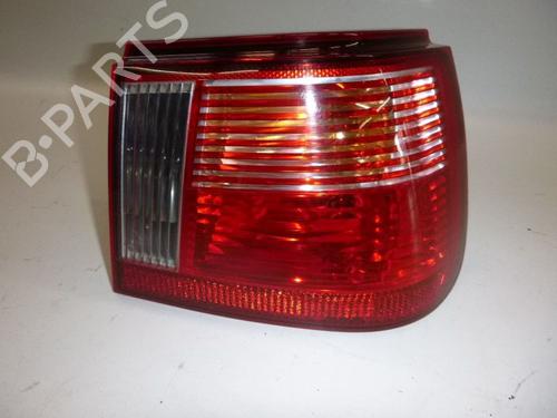 Used Right taillight SEAT IBIZA II (6K1) 1.4 i (60 hp) 24383319