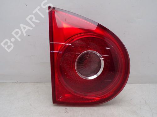 Feu de coffre gauche VW GOLF V (1K1) 1.4 16V (75 hp) 33155684