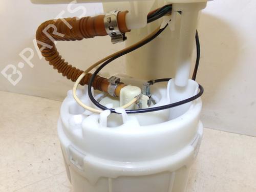 Pompe à carburant VW GOLF V (1K1) 1.6 | BP30047497M76 