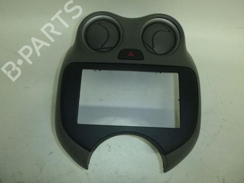 Outra NISSAN MICRA IV (K13K, K13KK) 1.2 (80 hp) 24386759