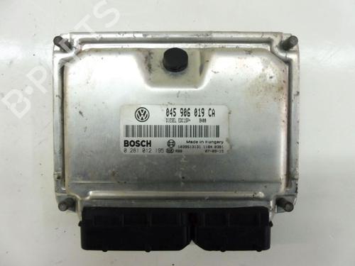 Used Engine control unit (ECU) VW POLO IV (9N_, 9A_) 1.4 TDI (80 hp) 33141591