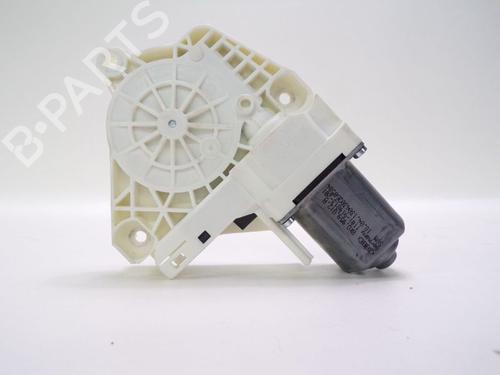 Used Right rear window motor Right rear window motor AUDI Q5 (8RB) 3.0 TFSI quattro (272 hp) 33145399 33145399