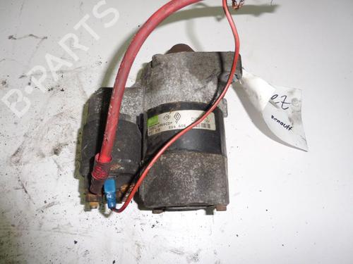 Used Starter RENAULT 10 (119_) 1.1 (45 hp) 24383571