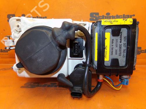 Left headlight VOLVO V40 Estate (645) 2.0 T | BP27551663C28 