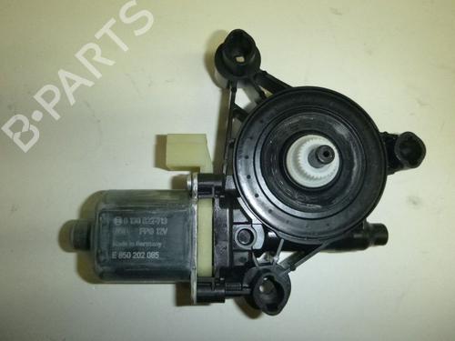 Used Left rear window motor AUDI A3 Sportback (8VA, 8VF) 35 TFSI (150 hp) 33143736