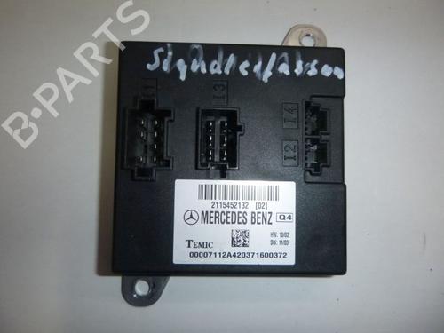 control-unit-mercedes-benz-e-class-t-model-s211-2003-2004-2005-2006-2007-2008-2009-33139980 main image