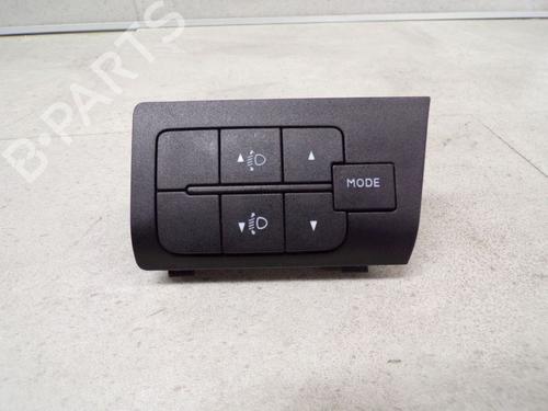 Used Switch PEUGEOT BOXER Van 2.2 HDi 110 (110 hp) 32828467
