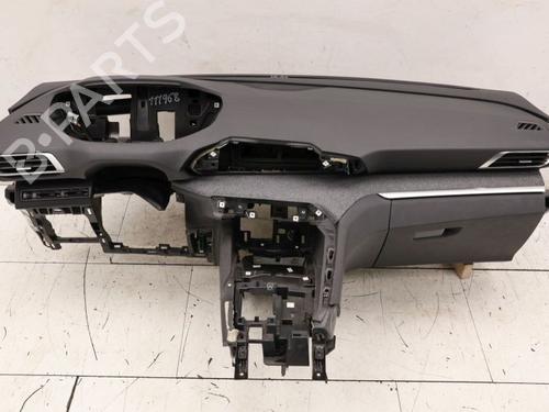 Used Dashboard Dashboard PEUGEOT 3008 II SUV (MC_, MR_, MJ_, M4_) 1.6 BlueHDi 120 (120 hp) 38023476 38023476