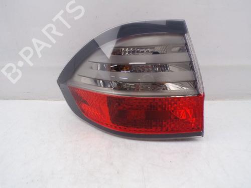 left-taillight-ford-s-max-wa6-2006-2007-2008-2009-2010-2011-2012-2013-2014-32839728 main image