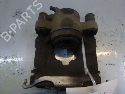 Used Left front brake caliper BMW 1 Convertible (E88) 120 i (170 hp) 33138877